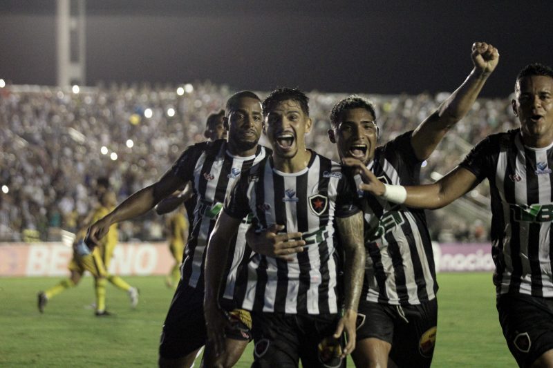 Botafogo-PB vence Manaus e assume vice-liderança da Série C - NE45